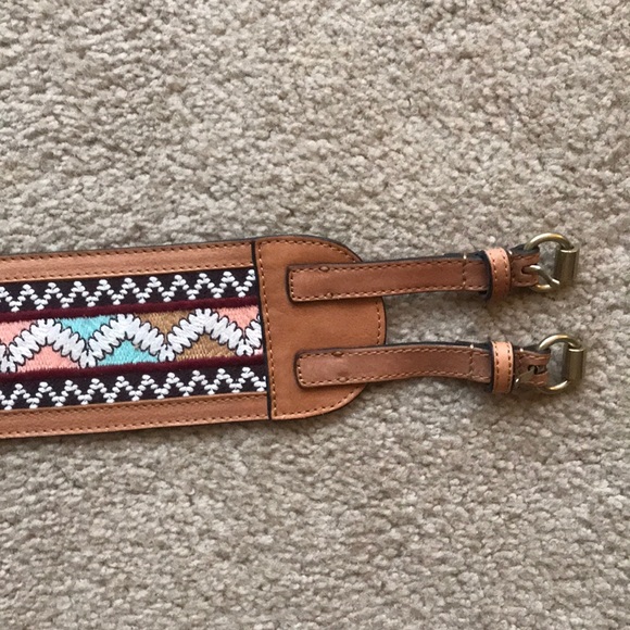 Belt - Picture 2 of 3